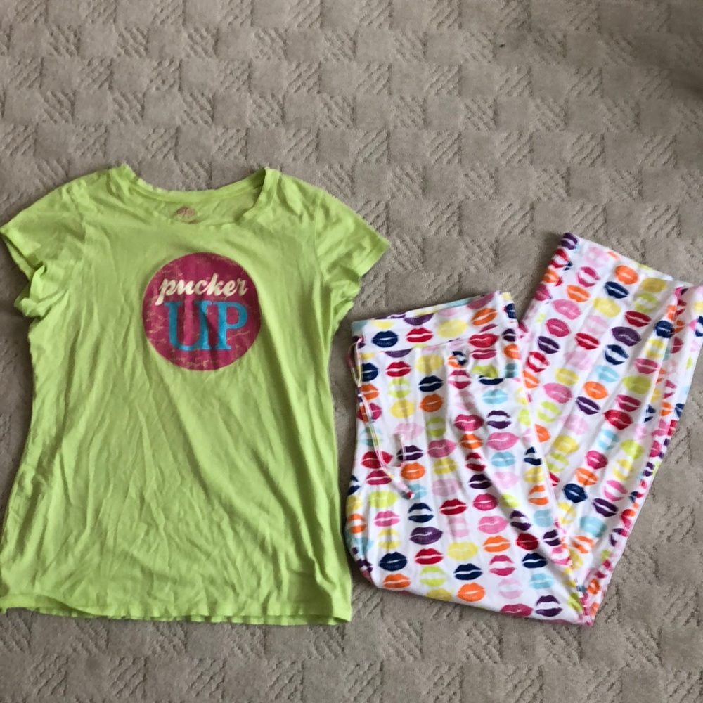 Victoria’s Secret XL pajama set